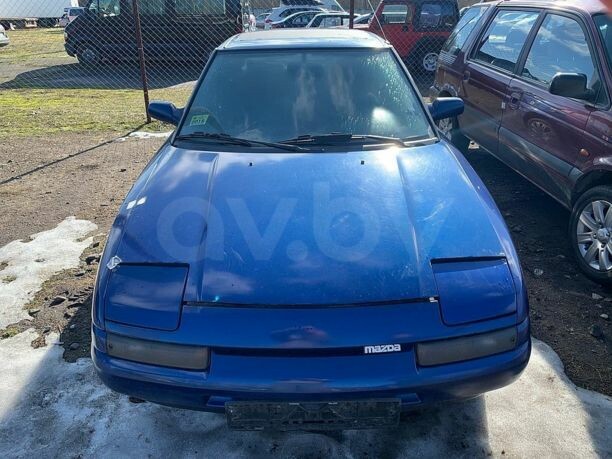 Mazda 323F, 1990 г.