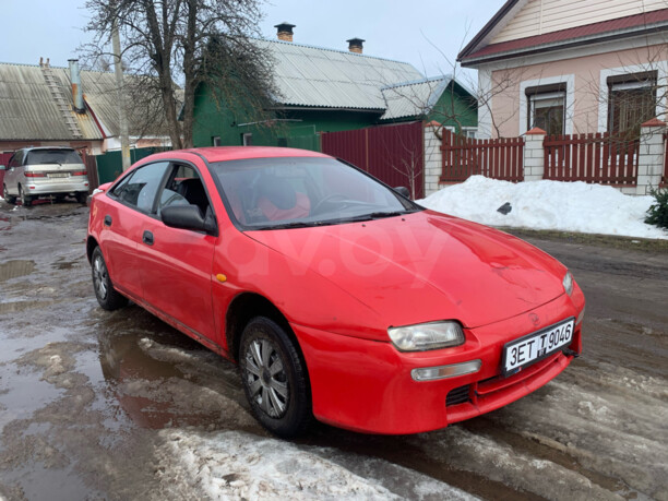 Mazda 323F, 1996 г.