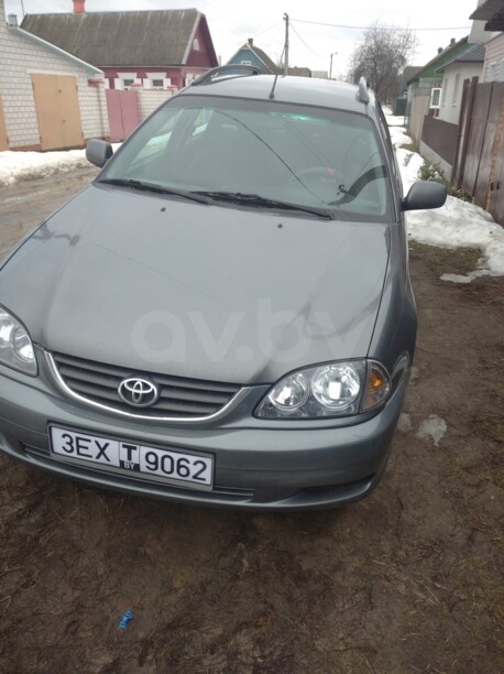 Toyota Avensis I (T220) · Рестайлинг, 2001 г.