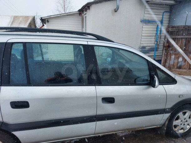 Opel Zafira A, 7 мест, 2001 г.