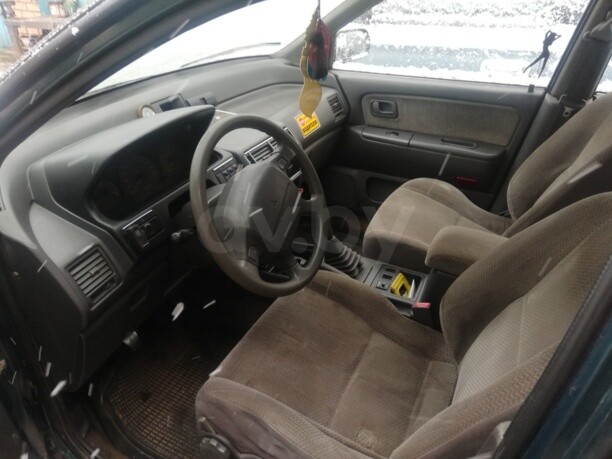 Mitsubishi Space Wagon Typ N30, N40, 7 мест, 1996 г.
