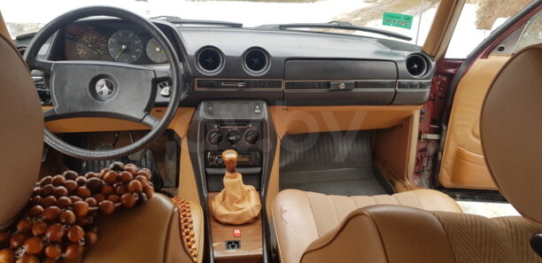 Mercedes-Benz E-Класс W123, 1982 г.