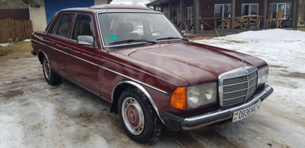 Mercedes-Benz E-Класс W123, 1982 г.