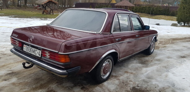 Mercedes-Benz E-Класс W123, 1982 г.