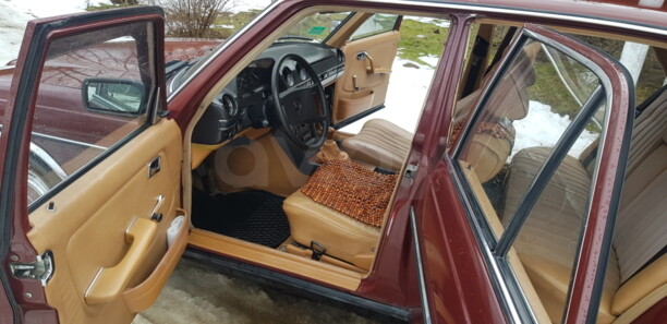 Mercedes-Benz E-Класс W123, 1982 г.