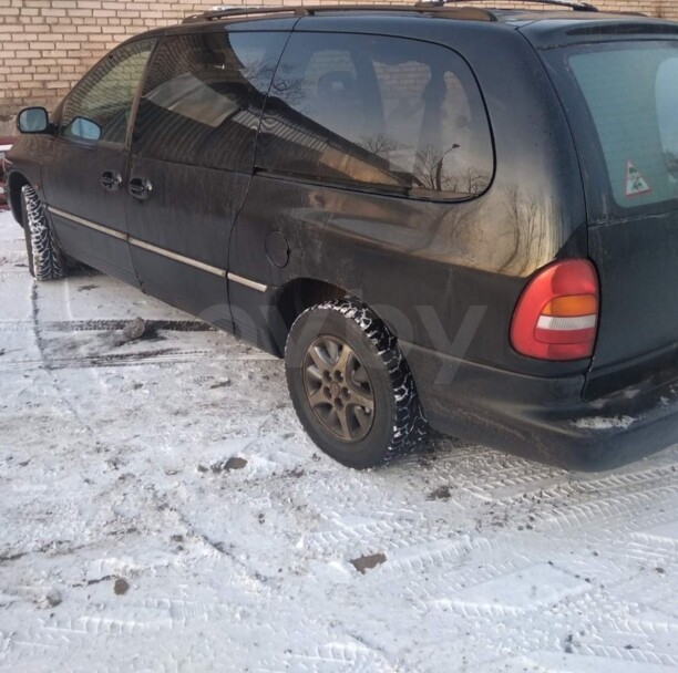 Chrysler Grand Voyager III, 7 мест, 1999 г.