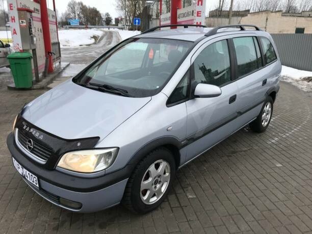 Opel Zafira A, 7 мест, 2000 г.