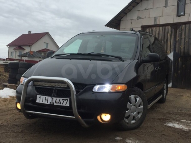Dodge Grand Caravan III, 7 мест, 1999 г.