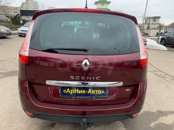 Renault Grand Scenic III · 2-й рестайлинг, 5 мест, 2016 г.