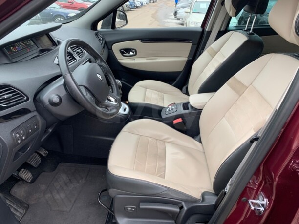 Renault Grand Scenic III · 2-й рестайлинг, 5 мест, 2016 г.