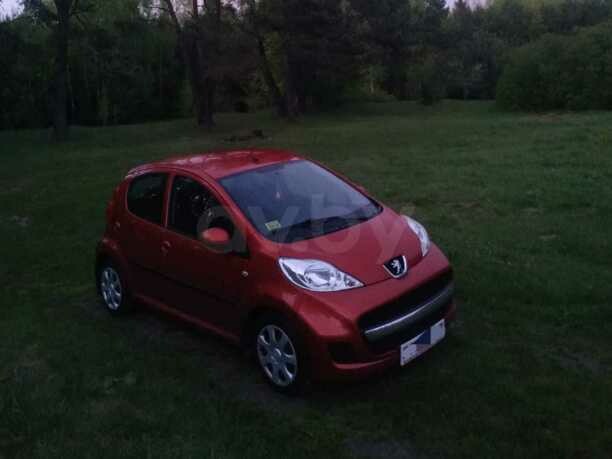 Peugeot 107 I · Рестайлинг, 2009 г.