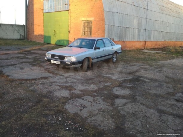Audi 100 С3, 1983 г.