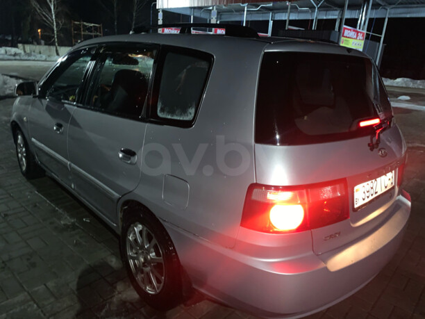 Kia Carens I · Рестайлинг, 2002 г.