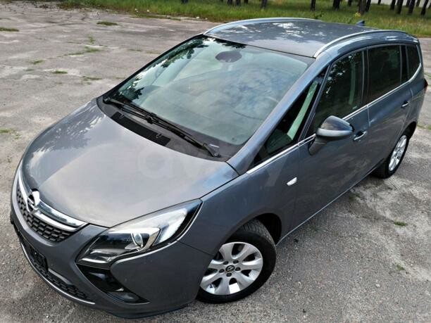 Opel Zafira C, 7 мест, 2015 г.