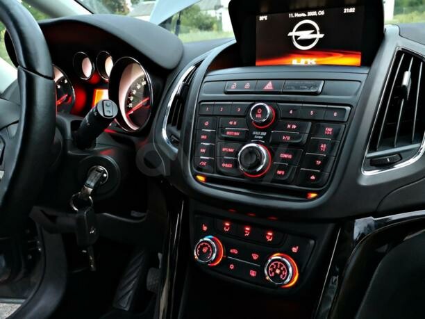 Opel Zafira C, 7 мест, 2015 г.