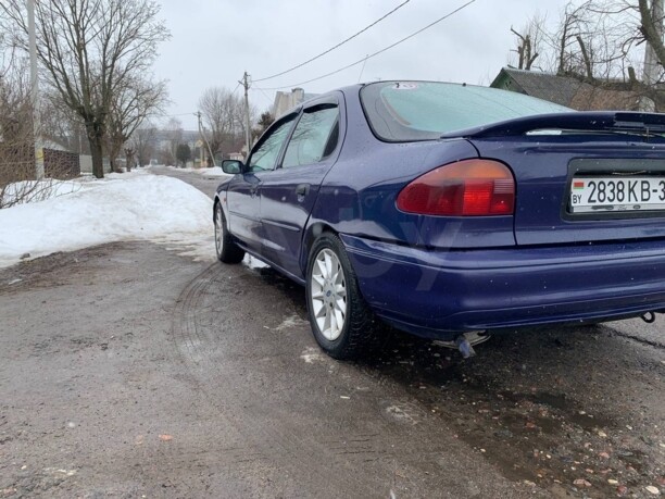 Ford Mondeo I, 1996 г.