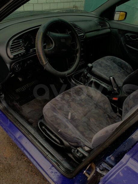 Ford Mondeo I, 1996 г.