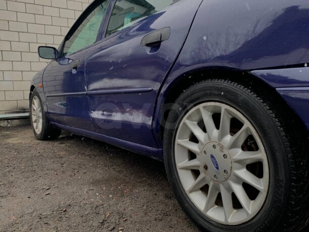 Ford Mondeo I, 1996 г.