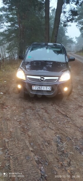 Opel Zafira B · Рестайлинг, 7 мест, 2010 г.