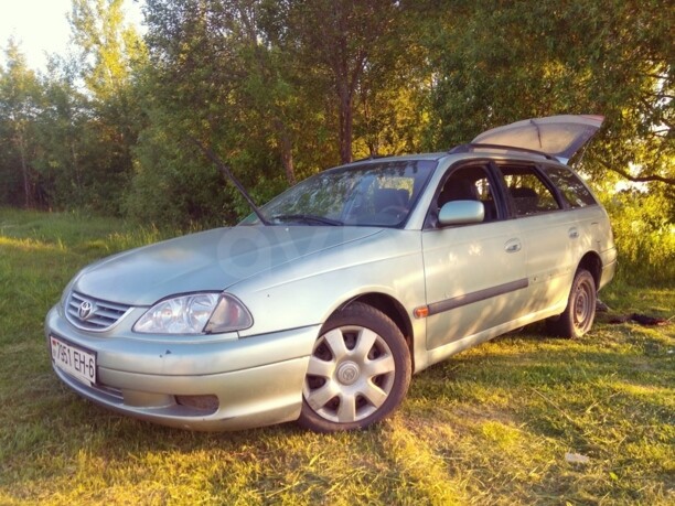 Toyota Avensis I (T220) · Рестайлинг, 2001 г.