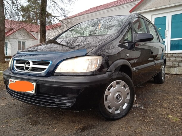 Opel Zafira A, 7 мест, 2002 г.