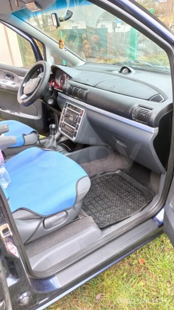 Ford Galaxy I, 5 мест, 2000 г.