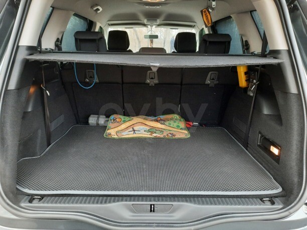 Citroen C4 Grand Picasso II, 7 мест, 2015 г.