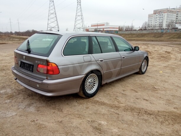 BMW 5 серия E39, 2001 г.