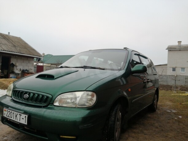 Kia Carnival I, 7 мест, 2000 г.
