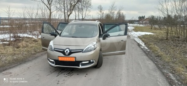 Renault Grand Scenic III · 2-й рестайлинг, 7 мест, 2015 г.