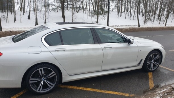 BMW 7 серия G12 (Long), 2015 г.