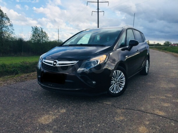 Opel Zafira C, 7 мест, 2015 г.