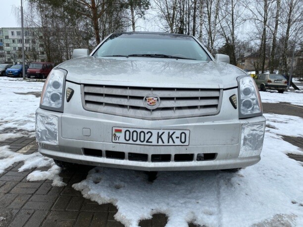 Cadillac SRX I, 5 мест, 2005 г.