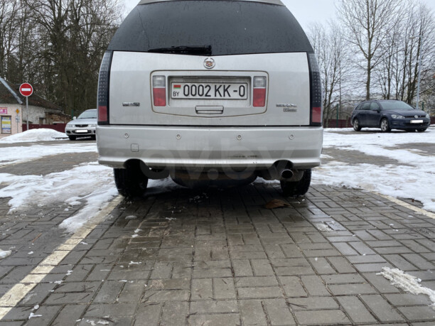 Cadillac SRX I, 5 мест, 2005 г.