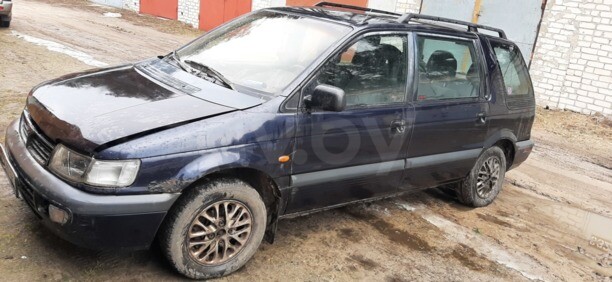Mitsubishi Space Wagon Typ N50, 7 мест, 1999 г.