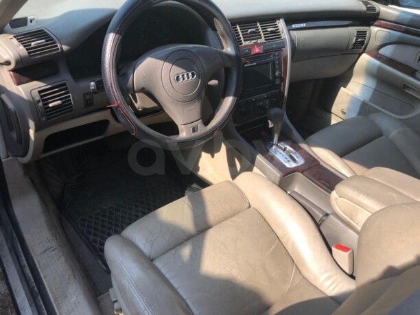 Audi A8 D2, 1999 г.