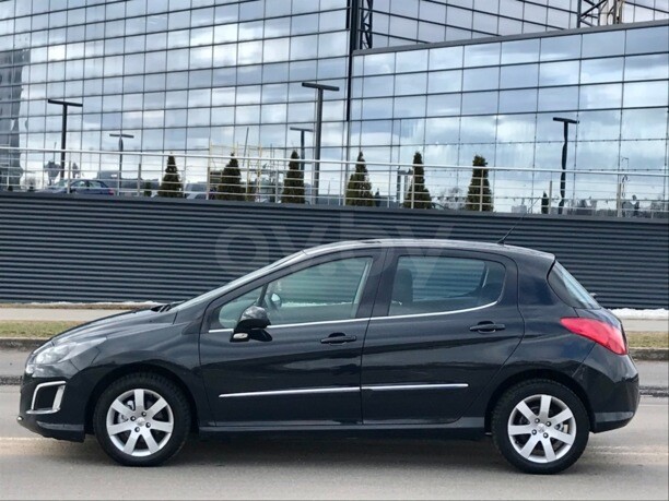 Peugeot 308 T7 · Рестайлинг, 2012 г.