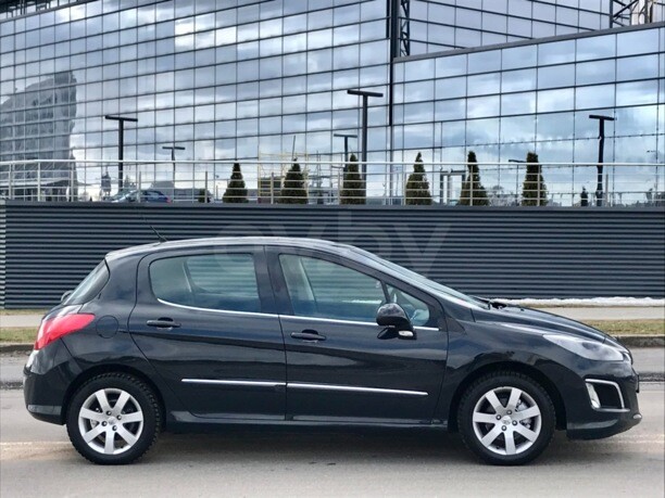 Peugeot 308 T7 · Рестайлинг, 2012 г.