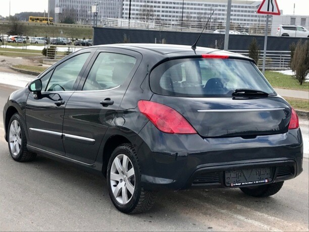 Peugeot 308 T7 · Рестайлинг, 2012 г.