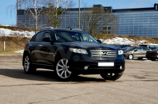Infiniti FX I, 2004 г.