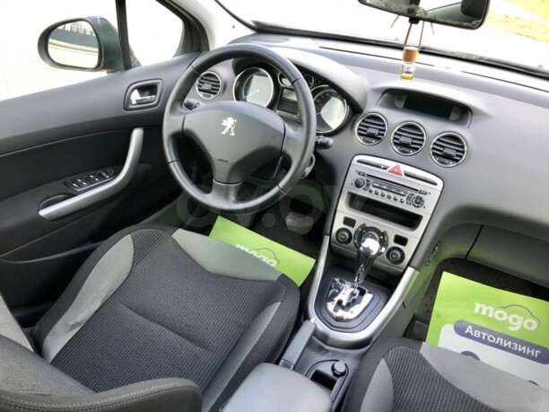 Peugeot 308 T7 · Рестайлинг, 2012 г.
