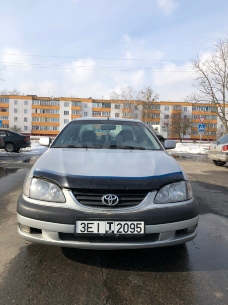 Toyota Avensis I (T220), 2000 г.