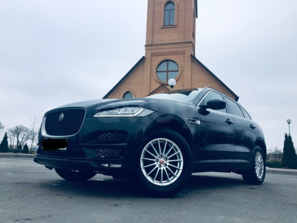 Jaguar F-Pace, 2016 г.