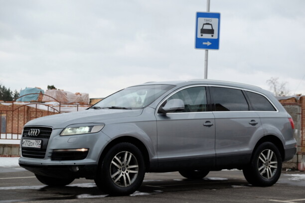 Audi Q7 4L, 5 мест, 2007 г.