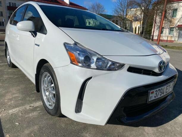 Toyota Prius V(+) ZVW40/41 · Рестайлинг, 2016 г.