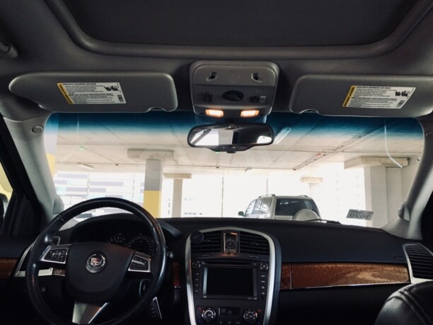 Cadillac SRX I, 5 мест, 2008 г.