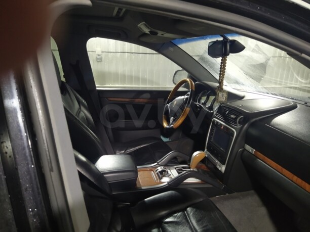 Porsche Cayenne 955, 2004 г.