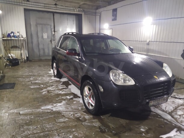 Porsche Cayenne 955, 2004 г.