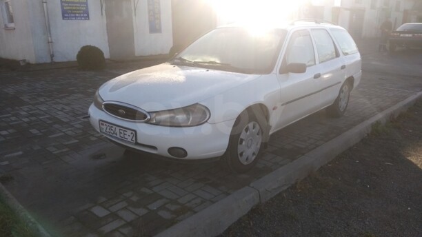Ford Mondeo II, 1998 г.