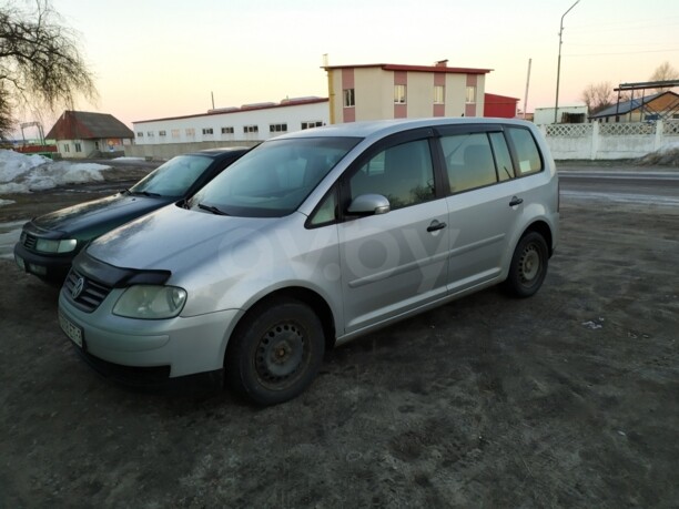 Volkswagen Touran I, 5 мест, 2005 г.